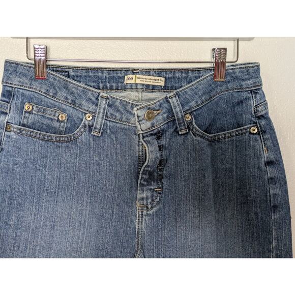 Lee Natural Straight Leg Jeans Women's Size 10P Medium Blue Mid Rise Medium Wash - Picture 4 of 8